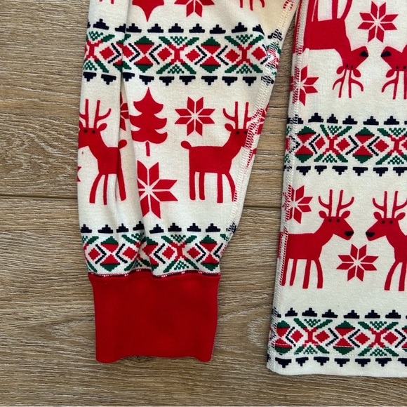 Hanna Andersson Adults Reindeer Faire Isle Pajama Top Sz Medium Long Sleeve - Picture 4 of 7